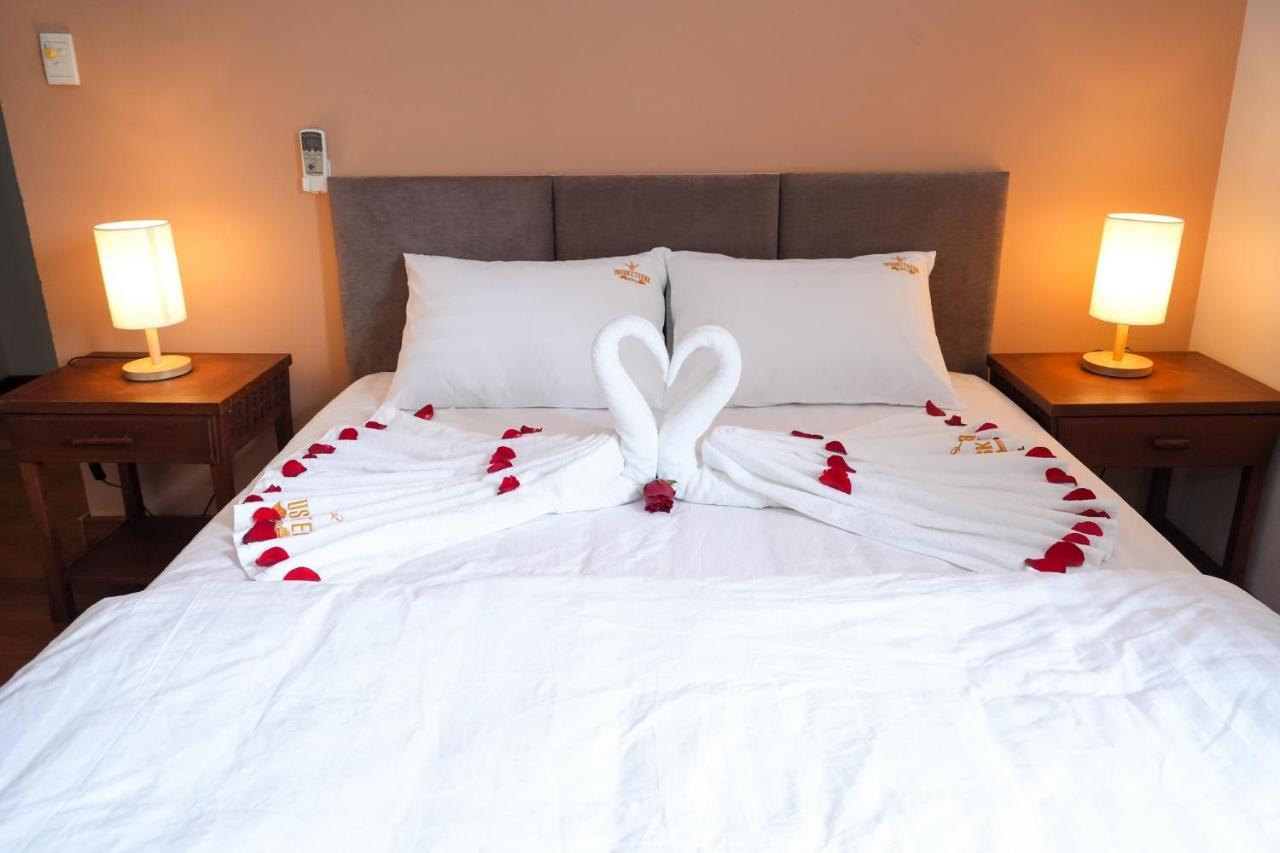Musketeers Guest House Ханой Экстерьер фото