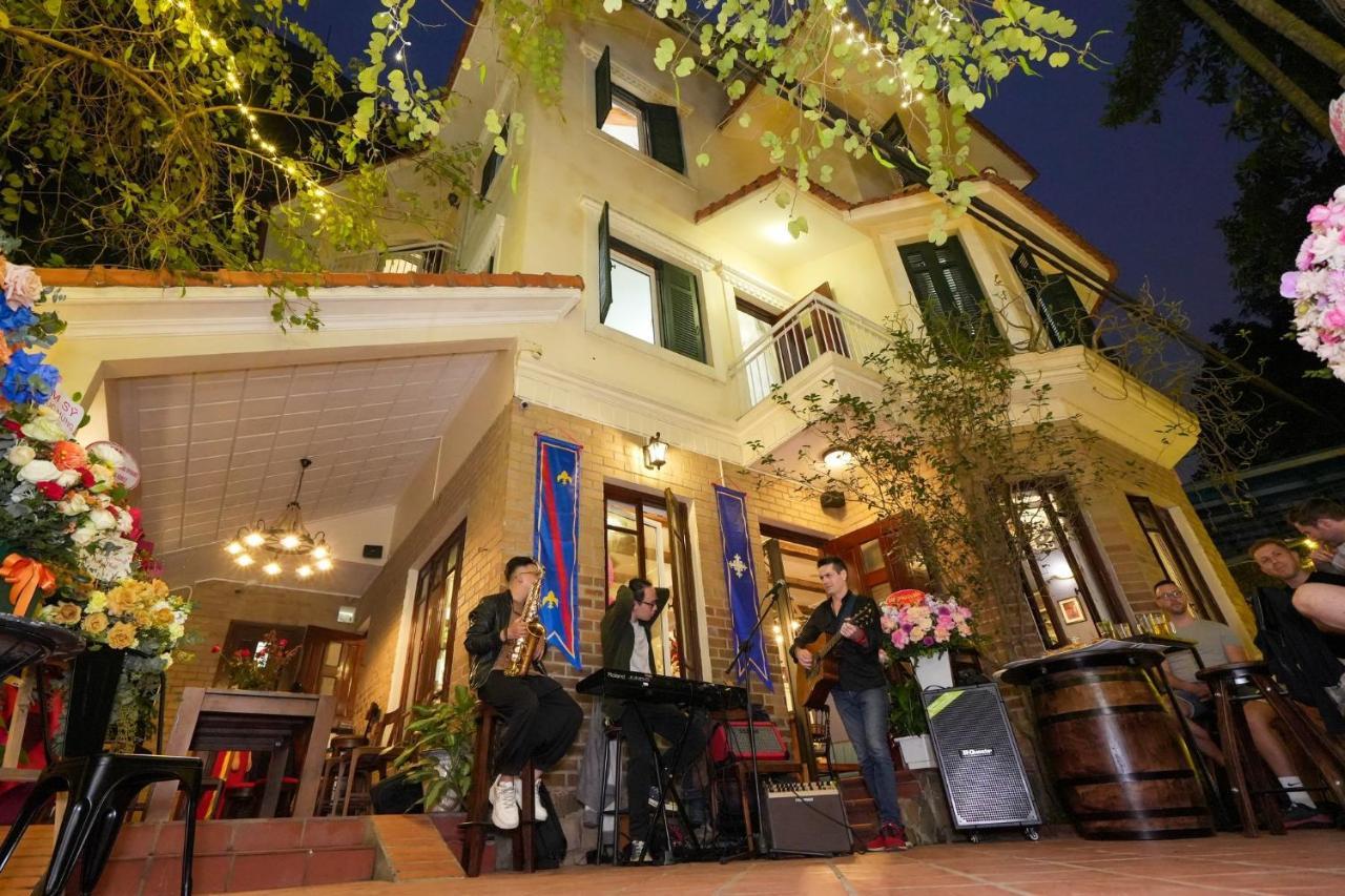 Musketeers Guest House Ханой Экстерьер фото